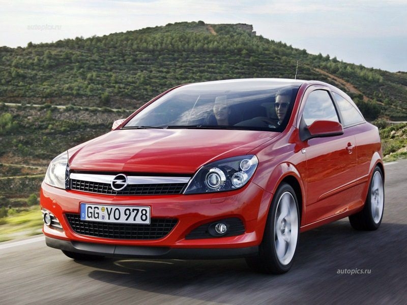 Комплект шумоизоляции Opel Astra включает: